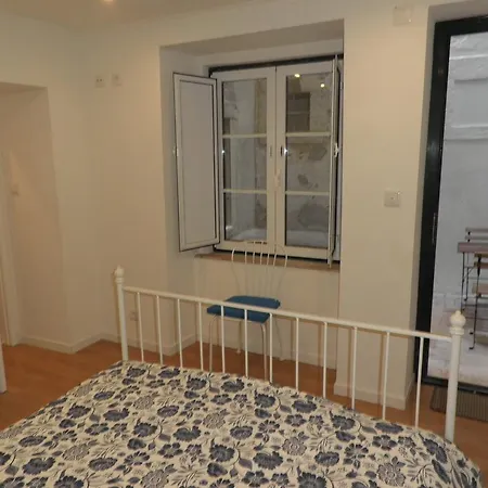 Апартаменты Bairro Alto Chiado *